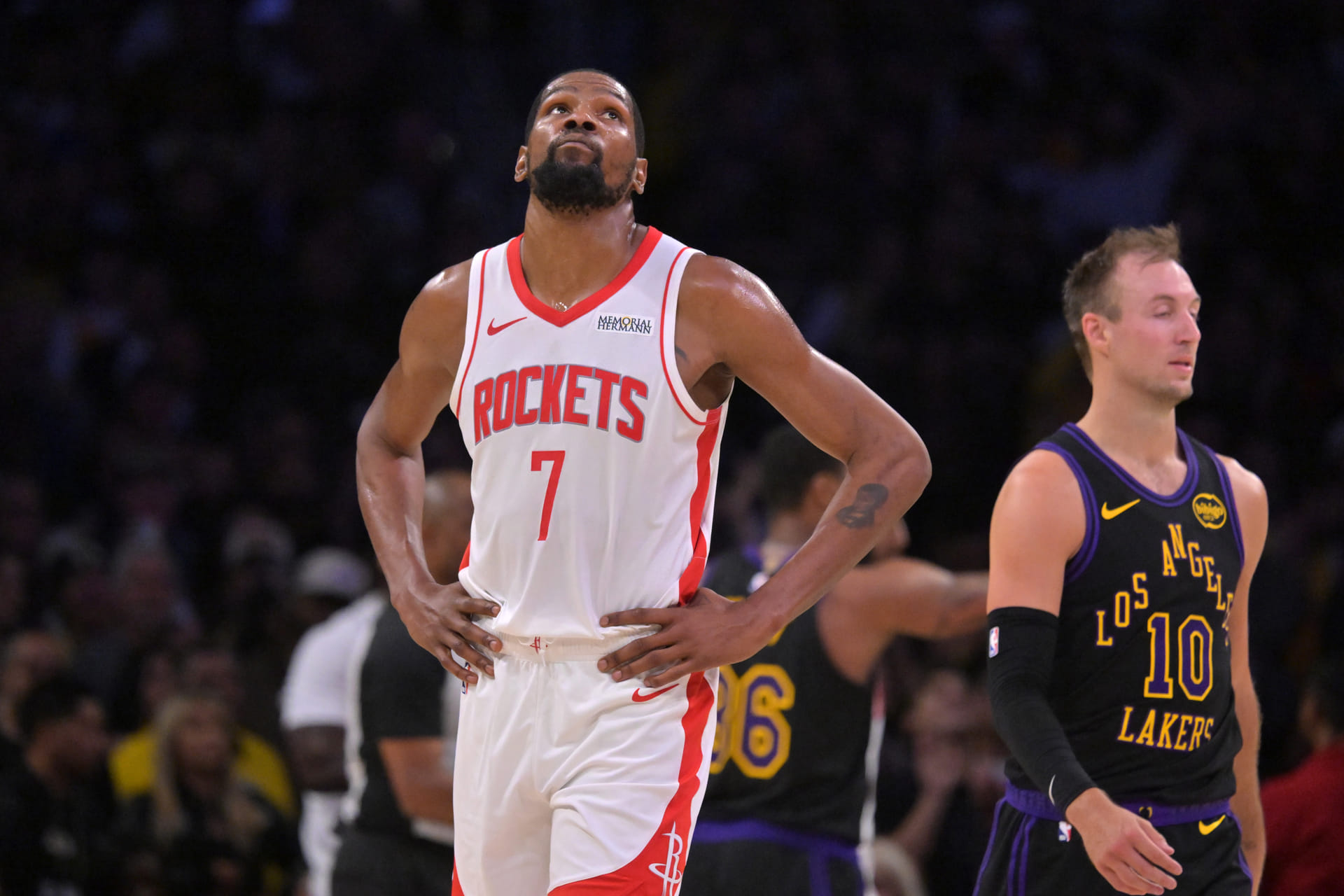 "Booked his Cancun trip already": NBA fans roast Kevin Durant after being ruled out of Rockets-Lakers Game 5 due to ankle injury
