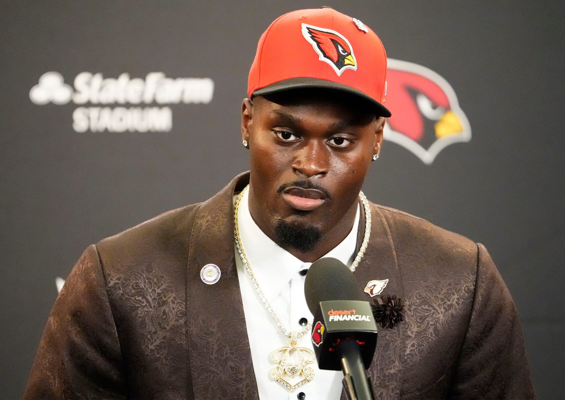 WATCH: Jeremiyah Love goes viral for avoiding to kiss GF Aliece after getting drafted by Cardinals No.3 overall