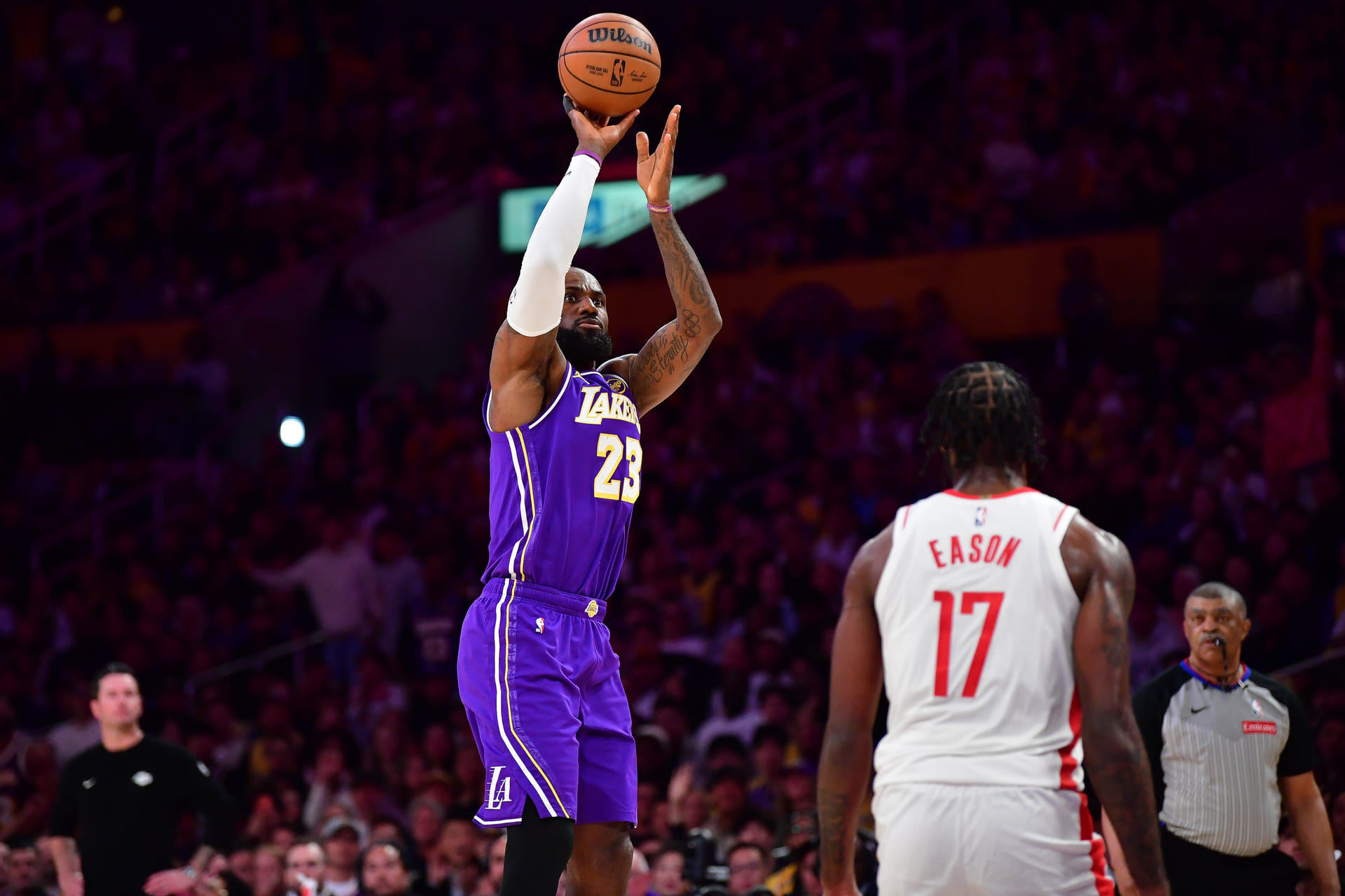 "Poor man was born without a clutch gene": Skip Bayless shows no mercy while humiliating LeBron James after Lakers' Game 5 loss