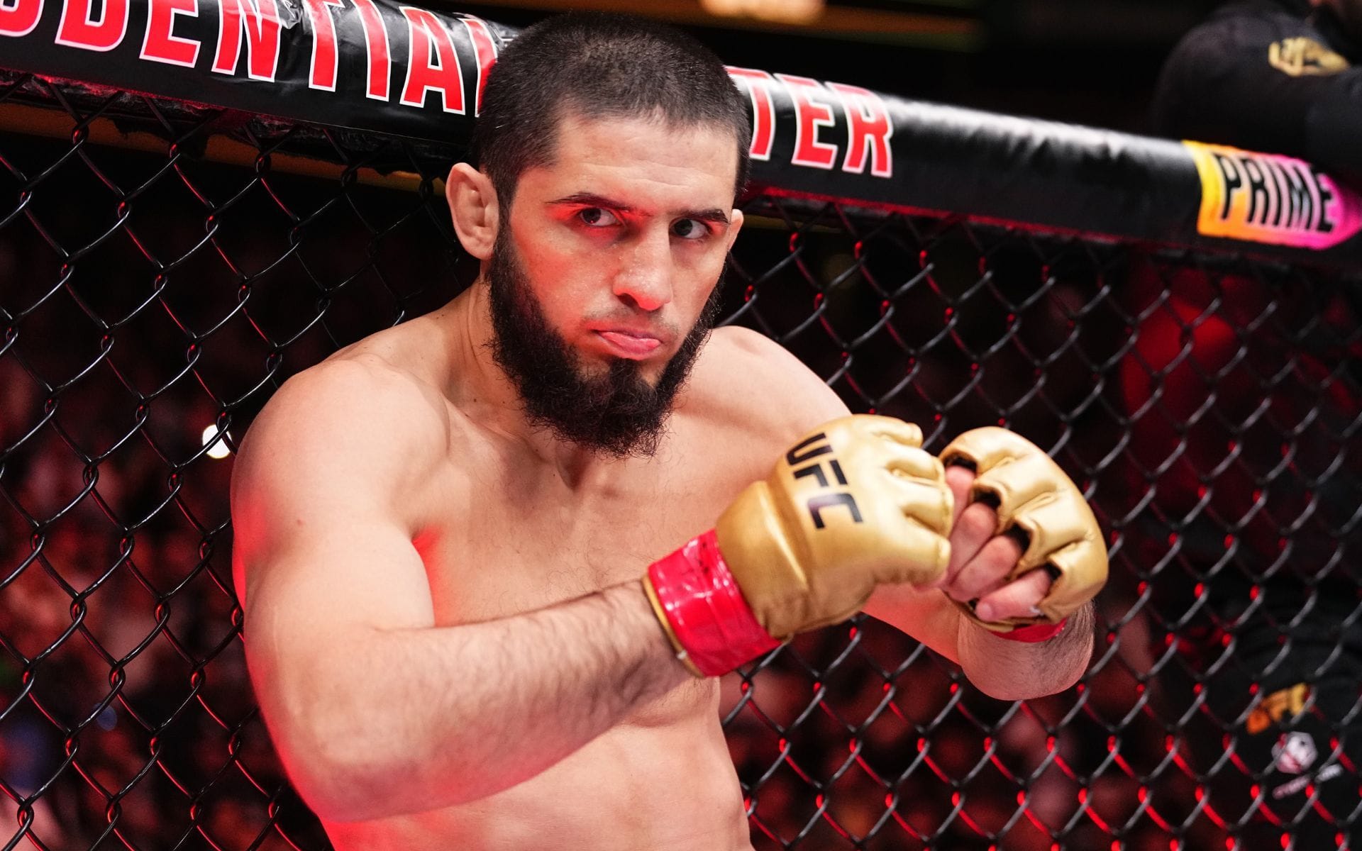 Was Islam Makhachev robbed in Italy? UFC welterweight champ reveals bizarre incident and details of the robbery