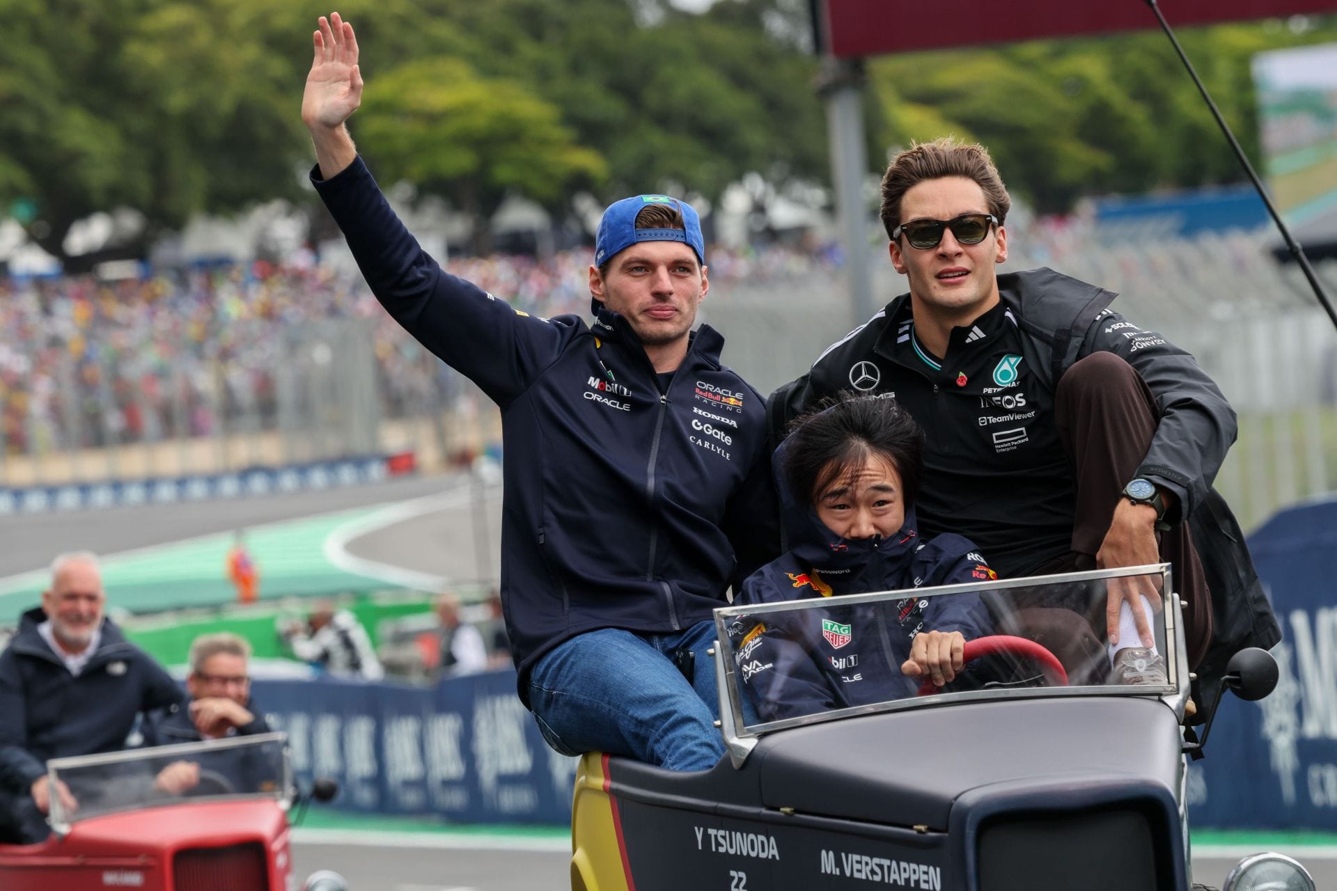 George Russell addresses Max Verstappen's retirement claims as he alleges 4x champion didn't complain when he was winning