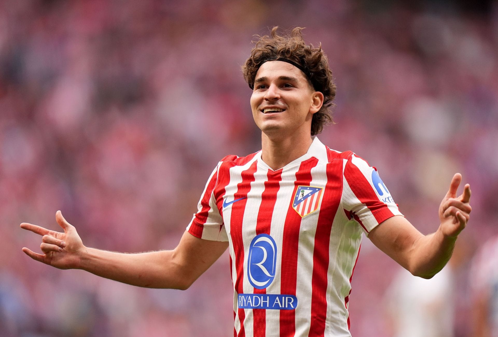 "There is interest" - Diego Simeone confirms Arsenal are among multiple clubs keen on signing Julian Alvarez from Atleti ahead of UCL clash