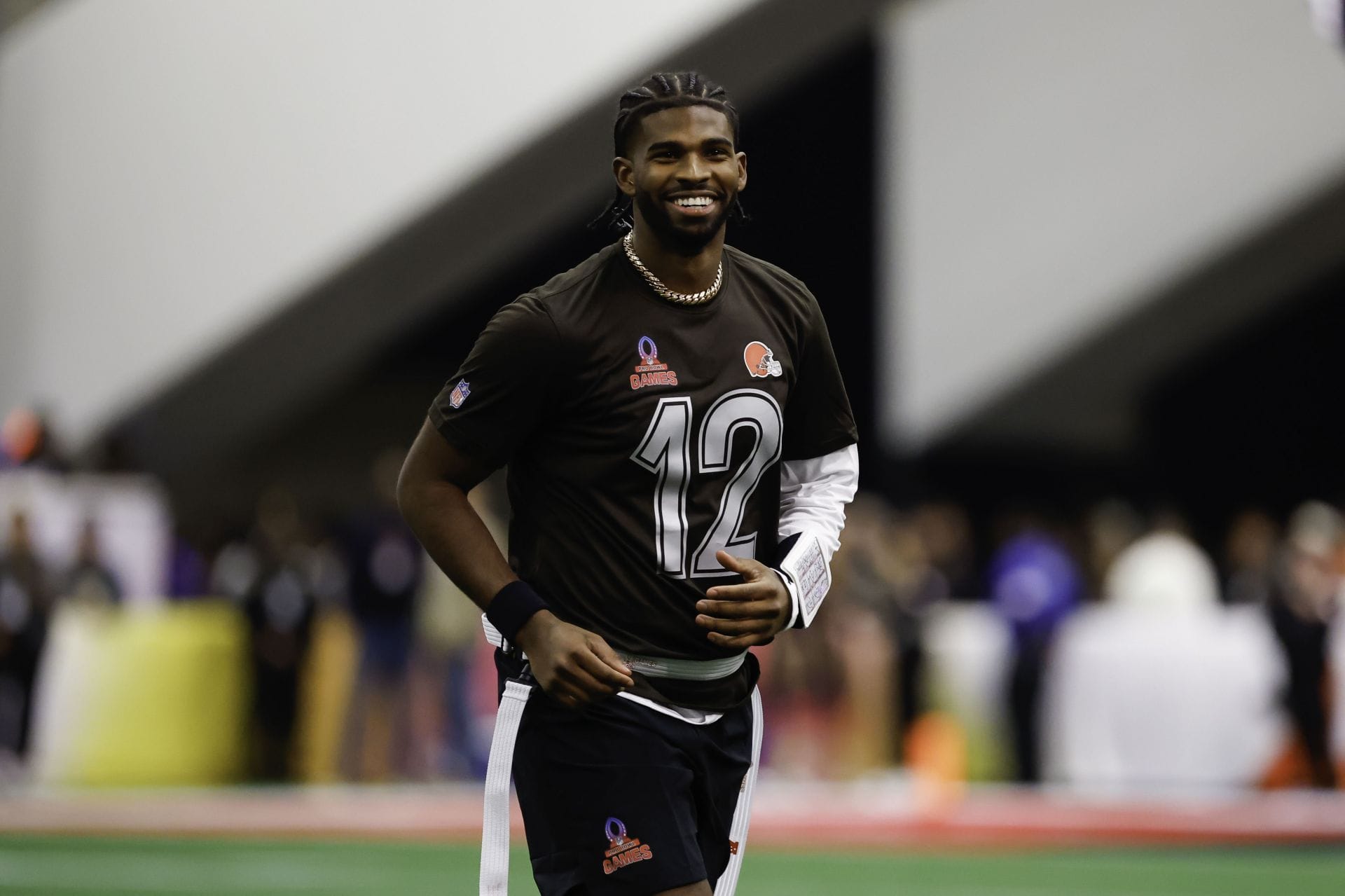 “Better check this man for CTE already”: NFL fans react to Shedeur Sanders arriving for Browns OTAs as Todd Monken era starts in Cleveland