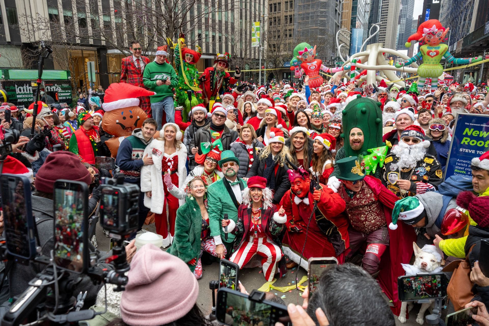 "Ho ho holy s**t!": Perez Hilton reacts after SantaCon founder is accused of stealing over $1M from charities