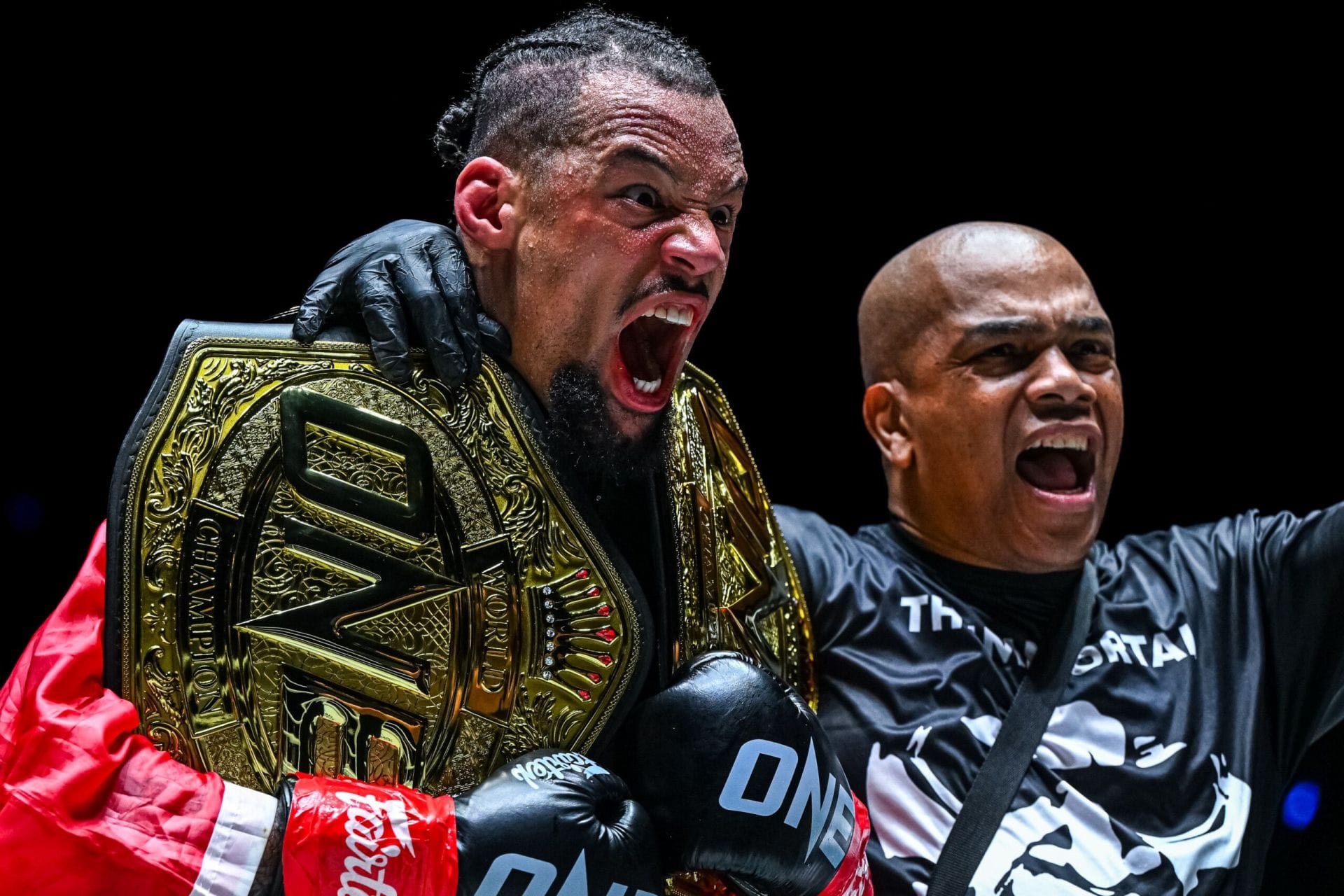 "He's a tough opponent" - Regian Eersel on catching a stray elbow from Rungrawee at The Inner Circle on April 10