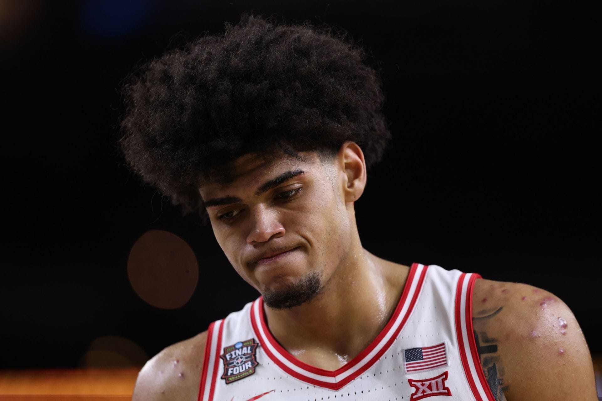 “Gonna fall down to 25th pick,” “Stupid move”: College hoops fans react as Koa Peat declares for 2026 NBA draft