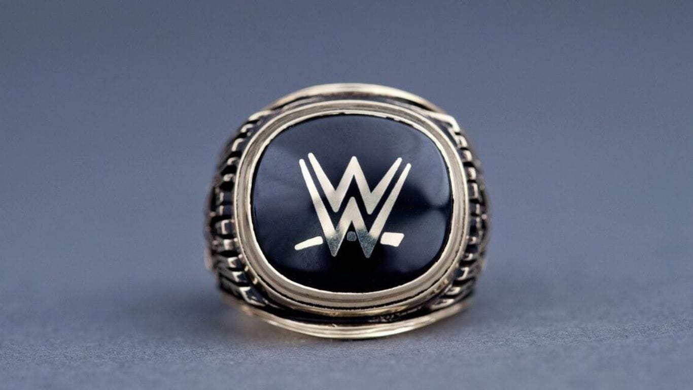 WWE Hall Of Famer Sends a Message After Suddenly Showing Up on AEW Dynamite