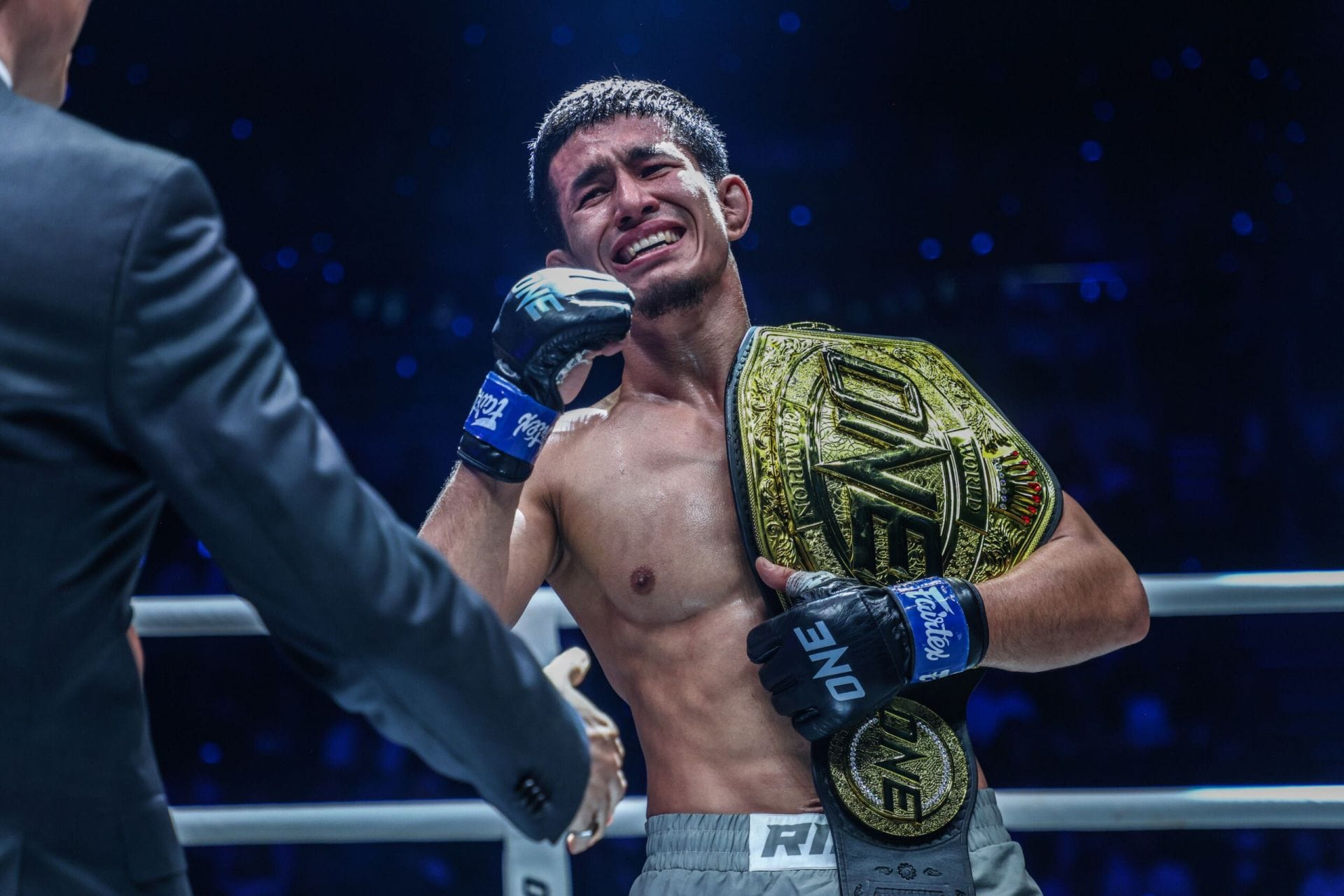 ONE SAMURAI 1 fight recap: Avazbek Kholmirzaev wins flyweight MMA gold in style with spinning back elbow KO over Yuya Wakamatsu 