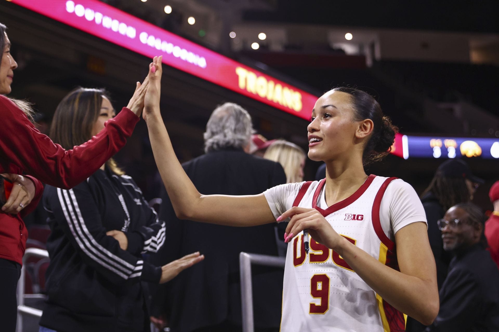 IN PIC: Jazzy Davidson dons bodycon blue dress as USC star bags Tommy Awards Female Newcomer of the Year honor