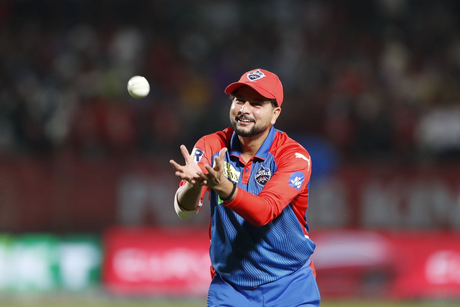 Kuldeep Yadav cleans up dangerous-looking Jos Buttler for 52 with a beauty in DC vs GT IPL 2026 match