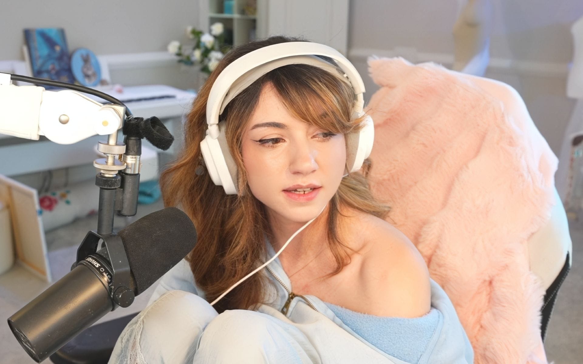 Twitch streamer Bonnie breaks silence about viral clip where she claimed to have taken a 16-year-old's virginity