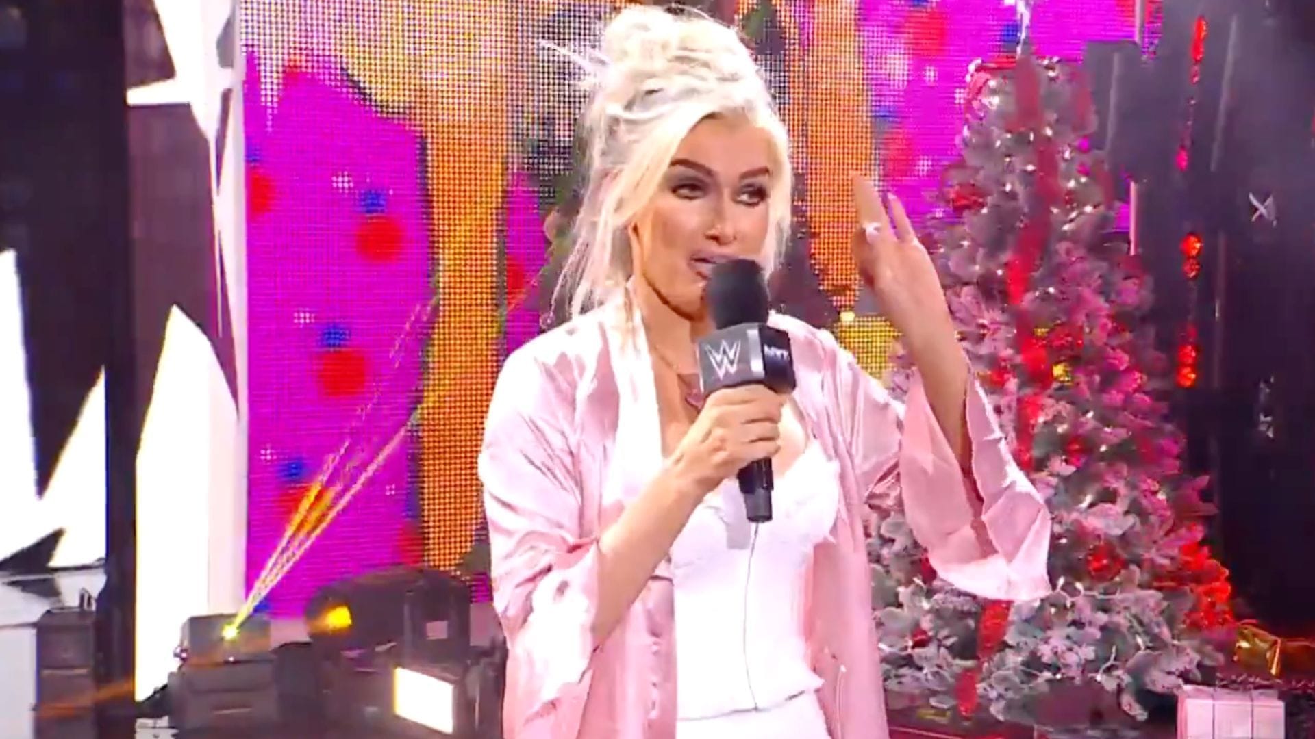 Watch: Three male WWE Superstars try to get flirty with Blake Monroe on NXT