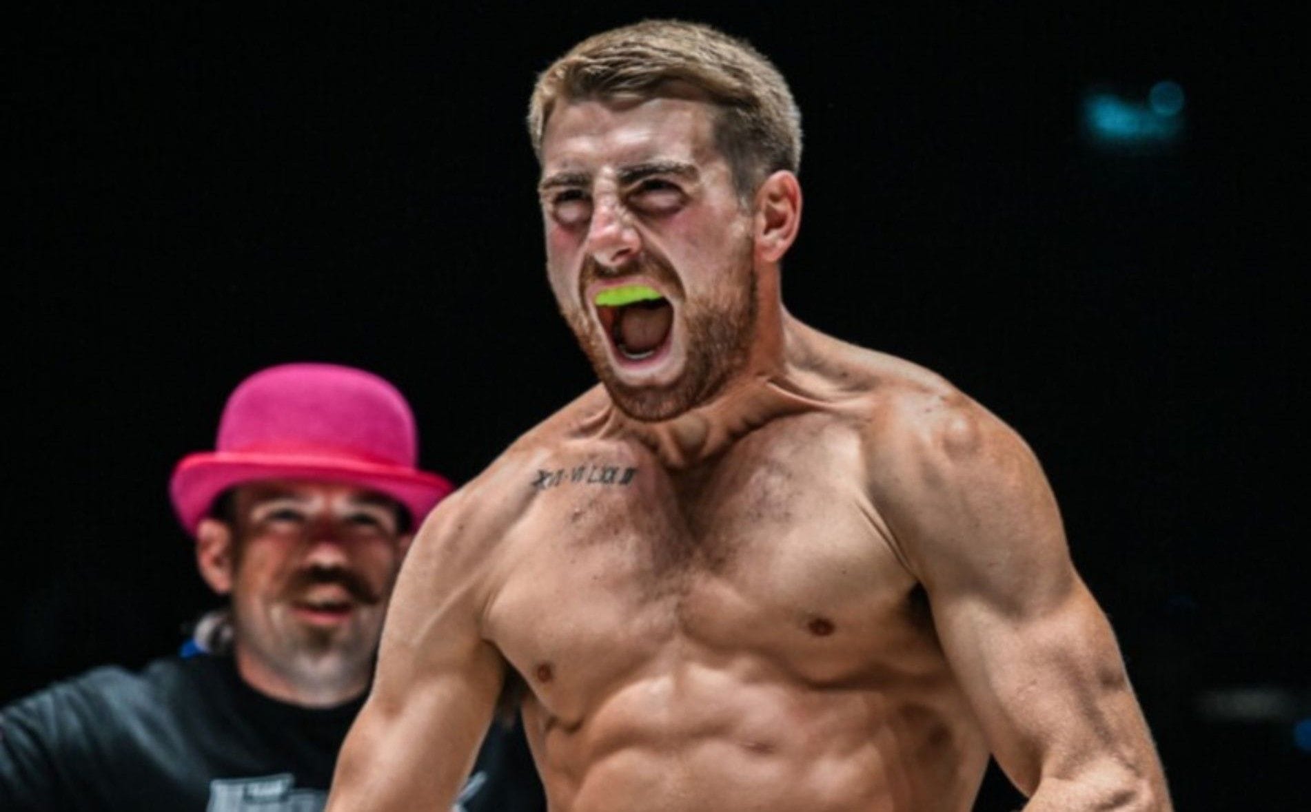 THROWBACK: Jonathan Haggerty with explosive display in absolute war with Mongkolpetch