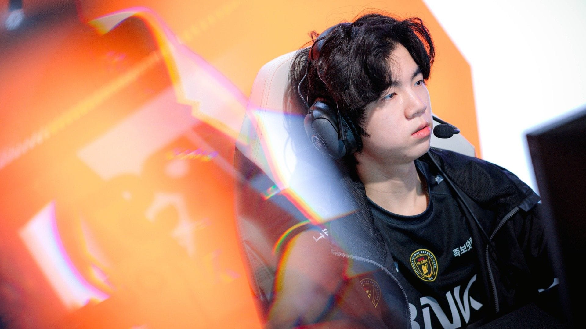 Why was Diable benched during League of Legends LCK 2026? FEARX's surprise ADC swap explained