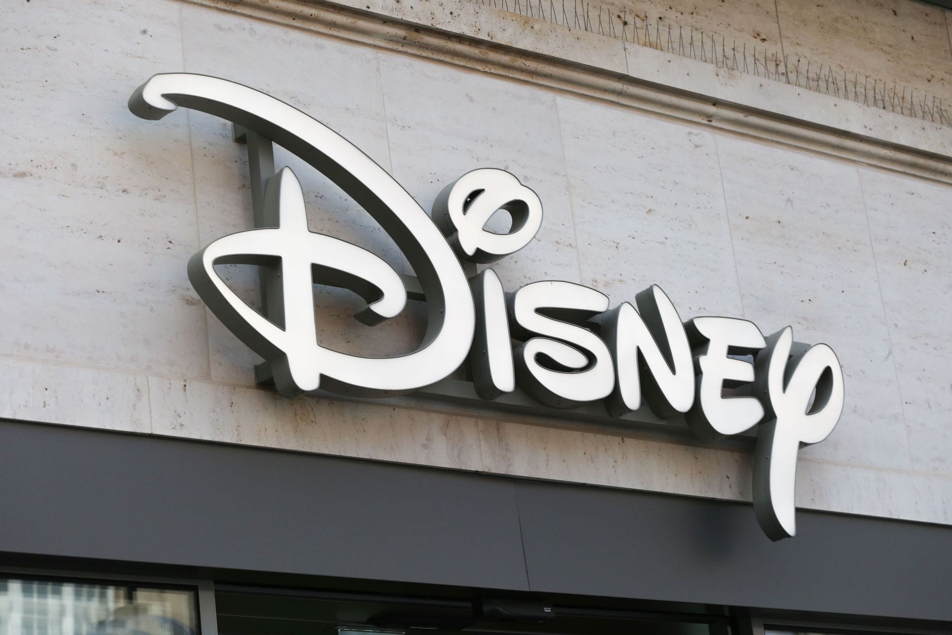 "More AI I guess": Fans reacts after Disney reportedly lays off over 1000 employees, including award-winning MCU visual development team
