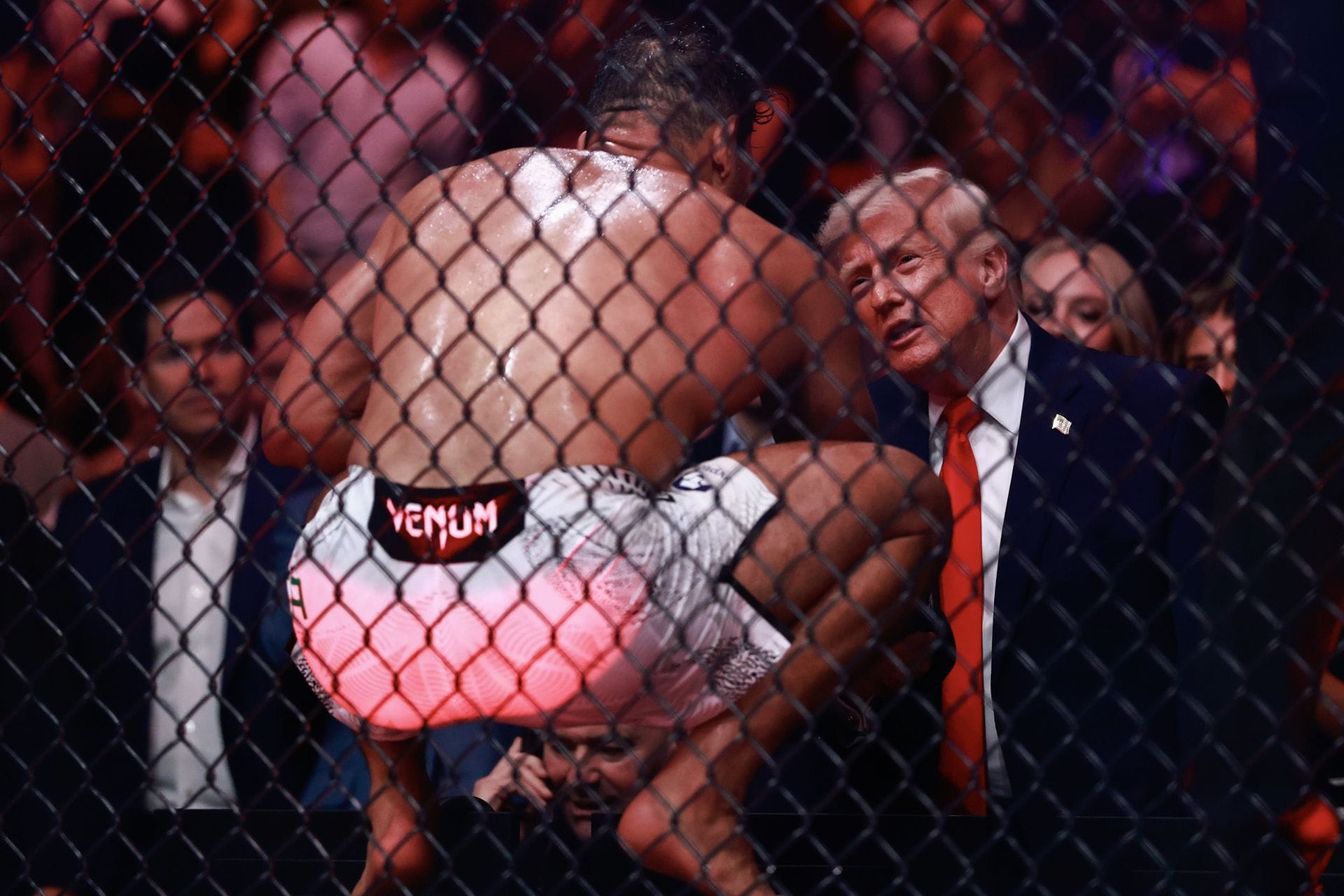 “A beautiful guy” - Donald Trump surprises Paulo Costa with unexpected compliment after fight