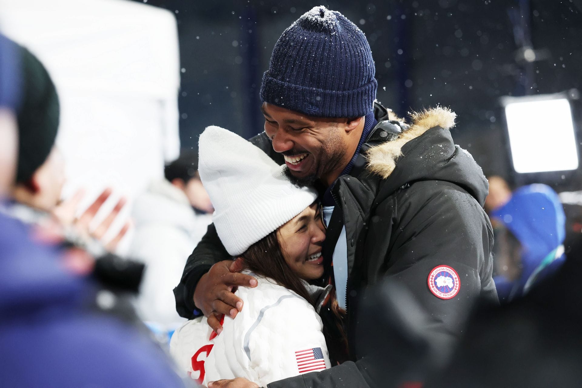 Myles Garrett holds Chloe Kim close as Olympic star shares 1-word message during offseason 