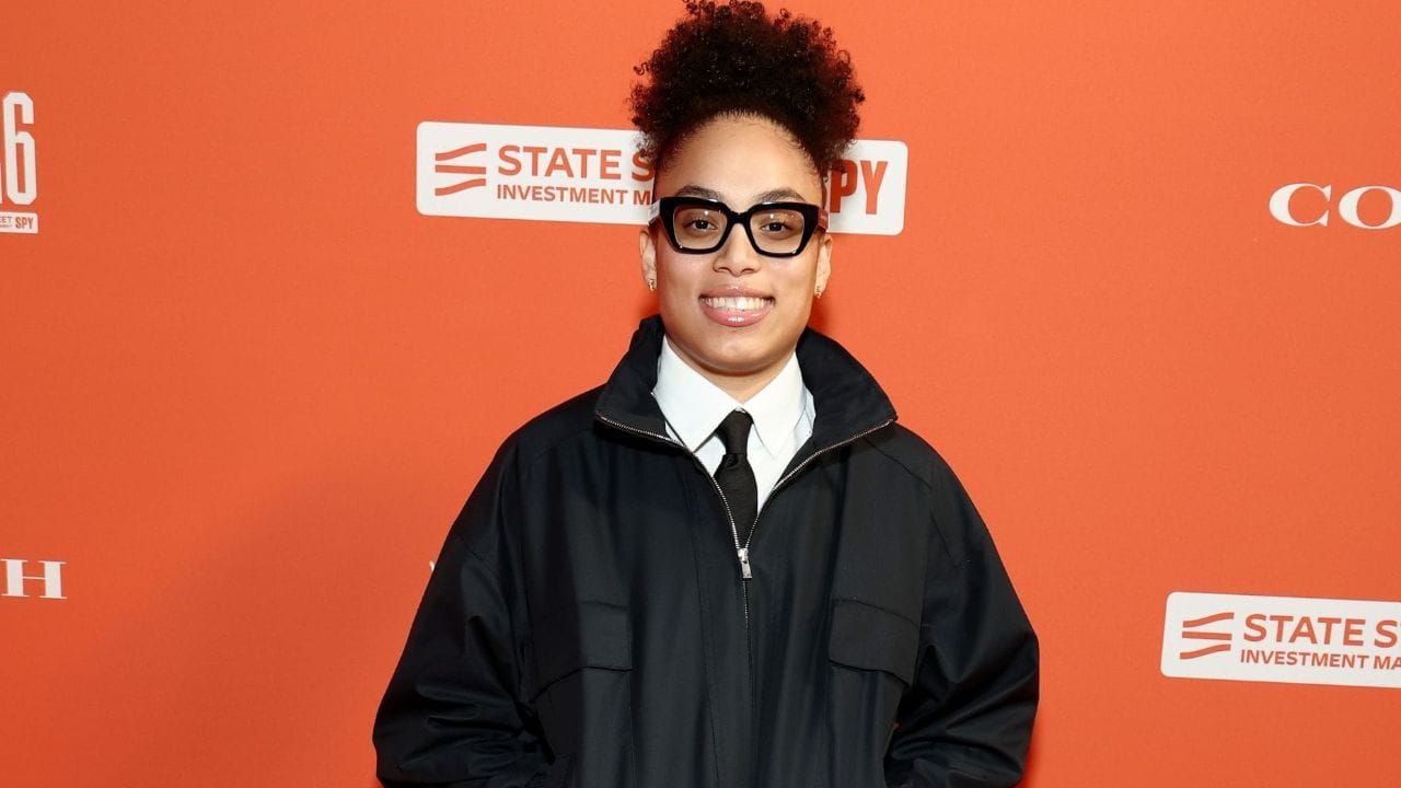 "Dressed like a damn security guard" - WNBA Fans Can’t Wrap Their Heads Around Olivia Miles’ Draft Night Outfit Choice
