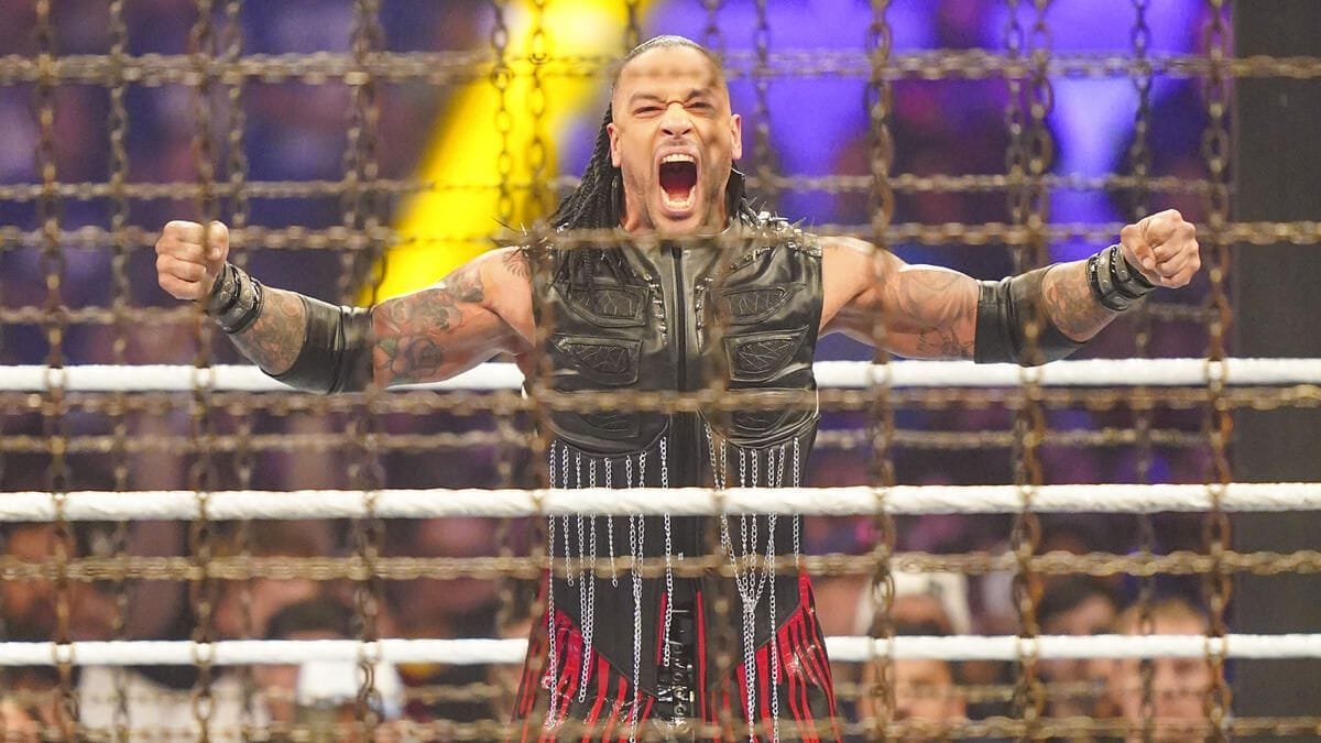 WWE star shares photo of her kissing Damian Priest