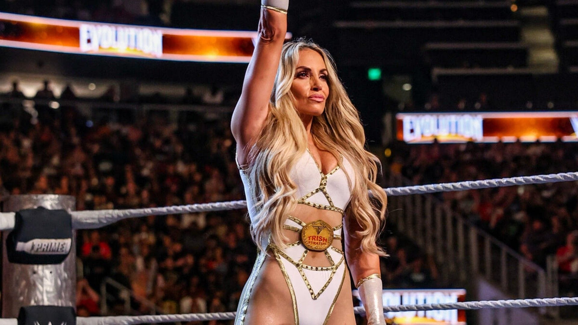 Trish Stratus confirms her presence at a show during WrestleMania 42 weekend