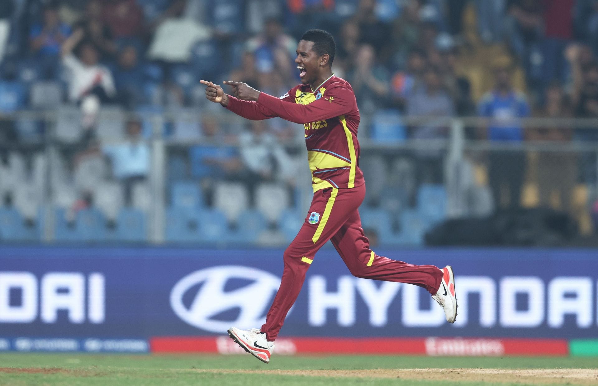 Akeal Hosein comes up with mask celebration after knocking over Naman Dhir for a duck in MI vs CSK IPL 2026 match [Watch]