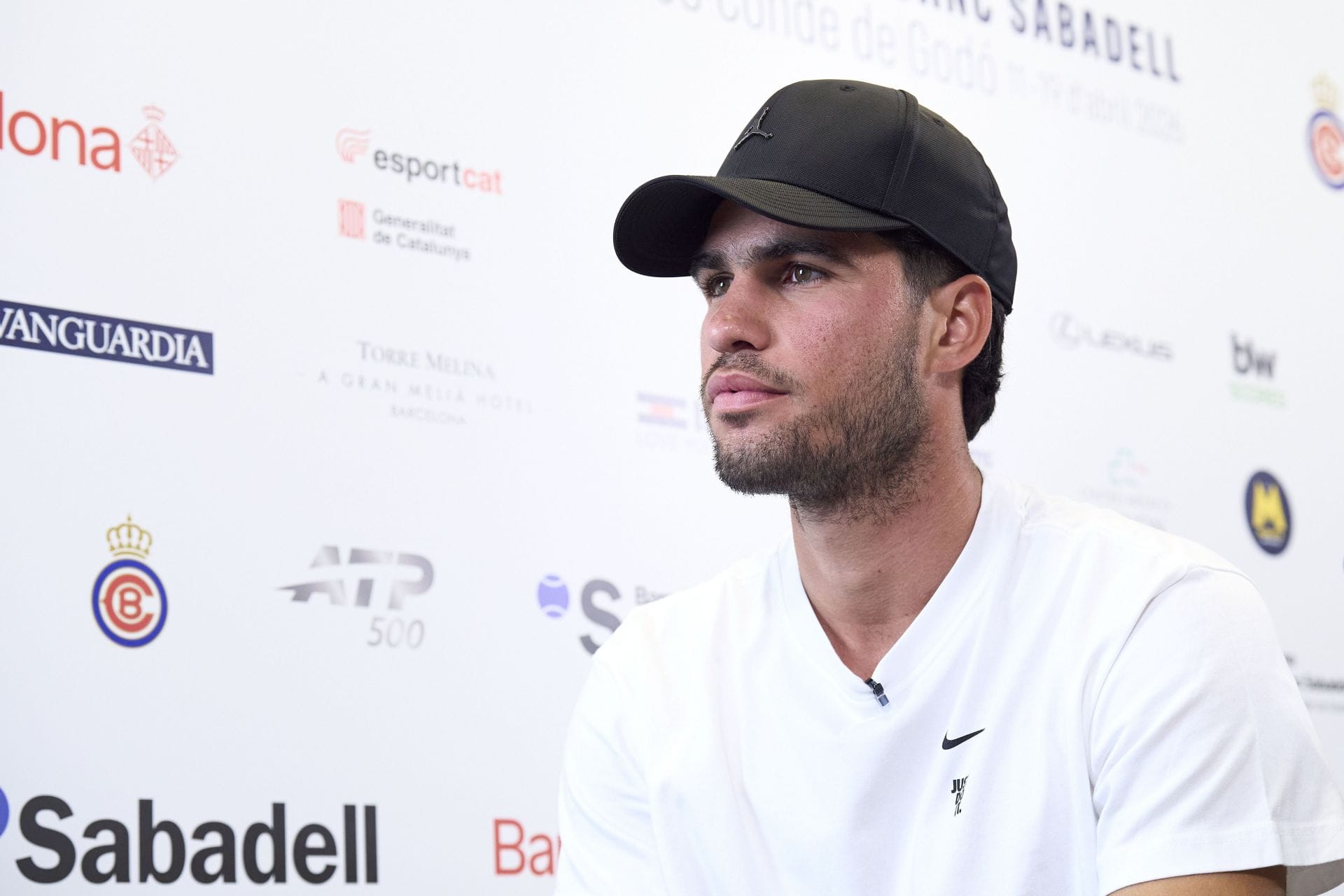 "They don't like or respect Carlos Alcaraz" - Fans furiously slam Spanish media for 'poor' behavior towards World No. 2 after Monte-Carlo loss