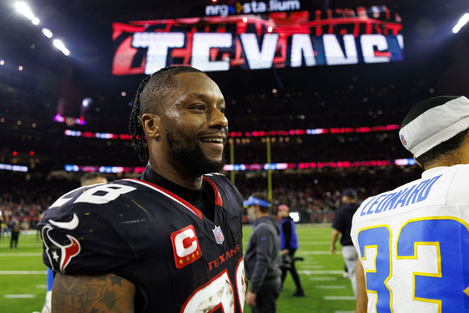 NFL Free Agency 2026: Biggest RB names still on the board after one month feat. Joe Mixon