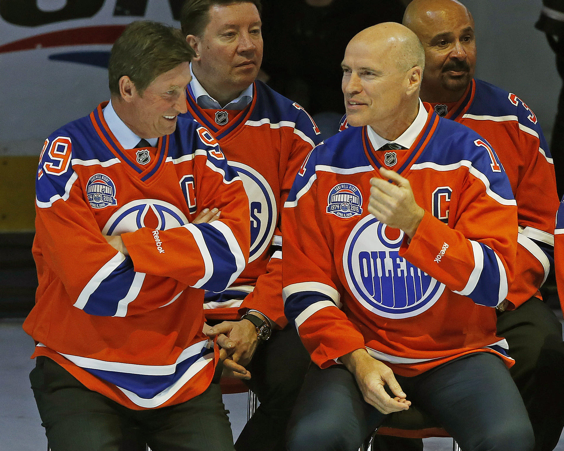 Mark Messier dissects why star-studded Oilers are on the cusp of early playoff exit - "Great players don't make great teams"
