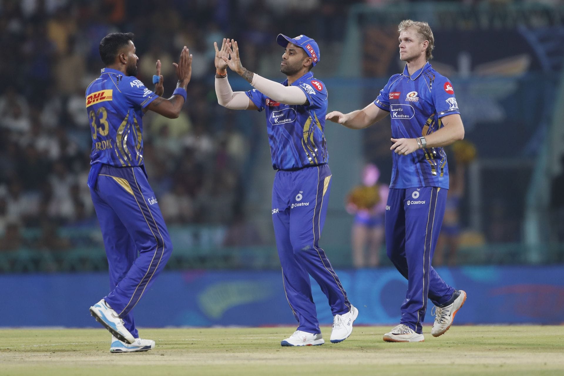 IPL 2026: 3 players who could pick up the most wickets in today’s RR vs MI match