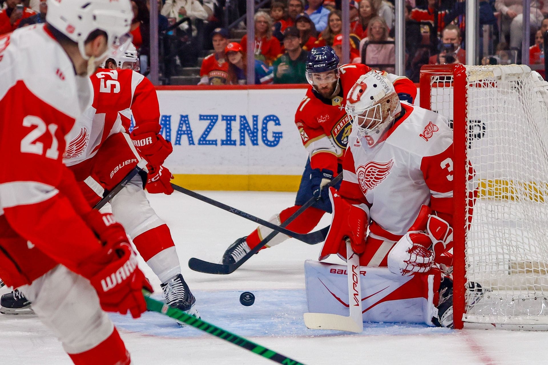 "Fitting end to most disappointing season": Hockeytown fans react to Detroit Red Wings' 8-1 peppering by Panthers in final regular season game