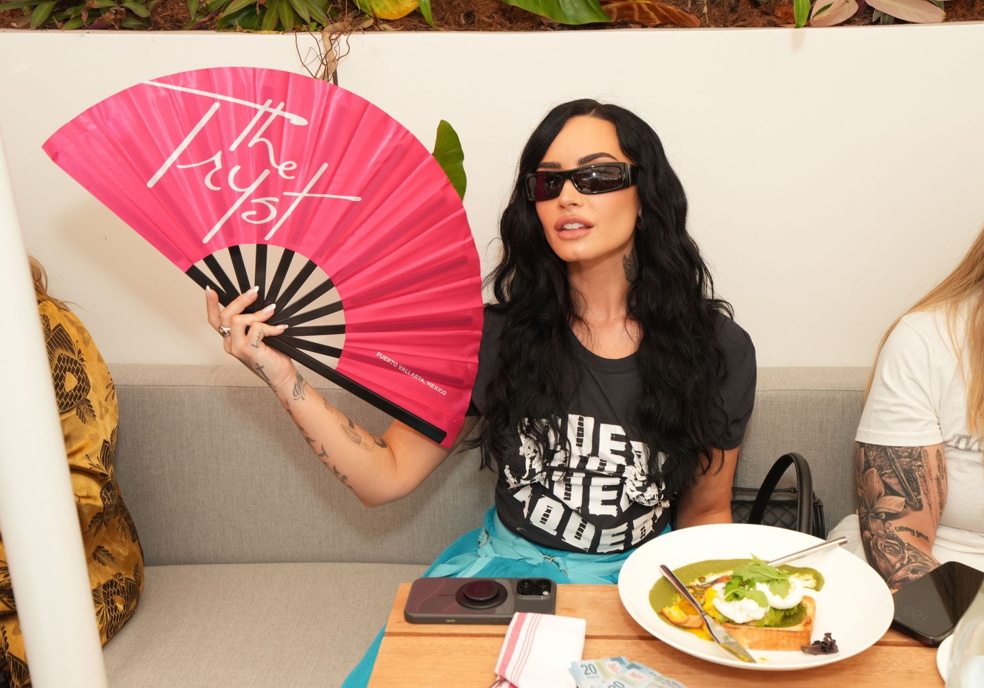 "Honestly, kinda smart!": Perez Hilton reacts after Demi Lovato reveals unique method that helps her avoid conflict with husband Jutes