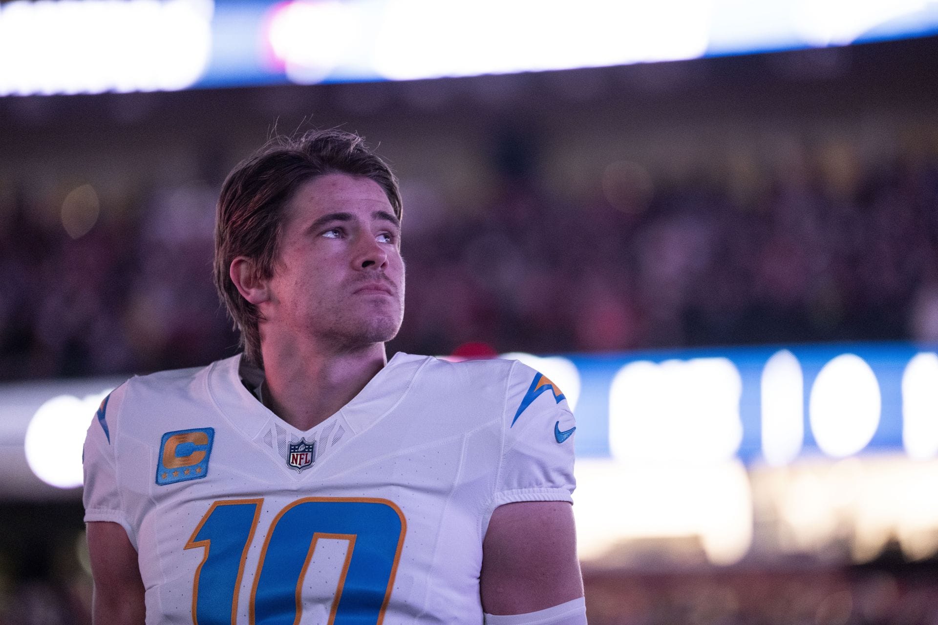 “Better sell some feet pics”: Justin Herbert-led Chargers called out over measly social media job posting by ex-NFL player amid cost-of-living reality
