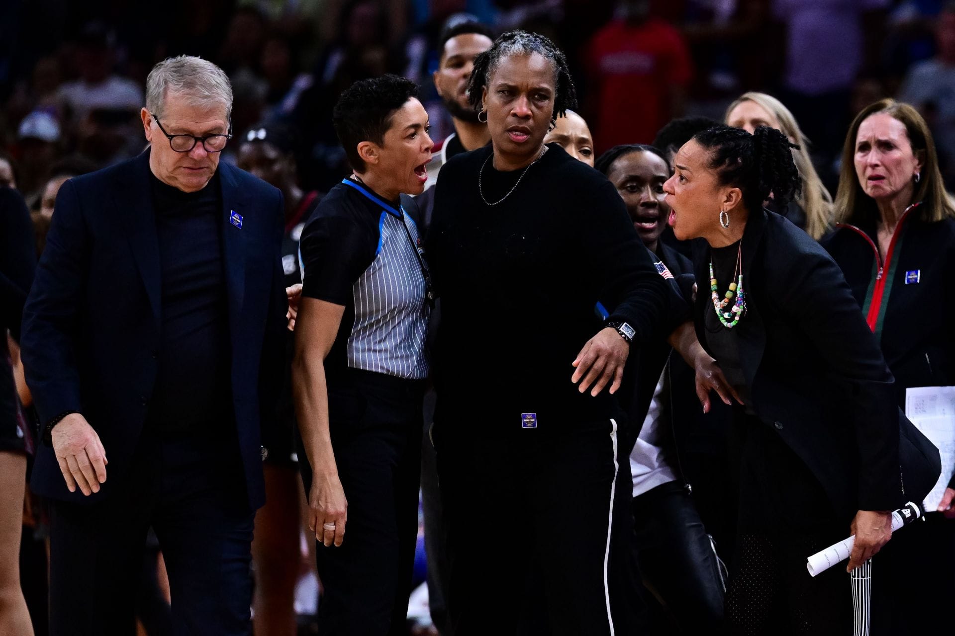 Dawn Staley brushes off Geno Auriemma exchange as Gamecocks HC refuses to let tense encounter overshadow Final Four win