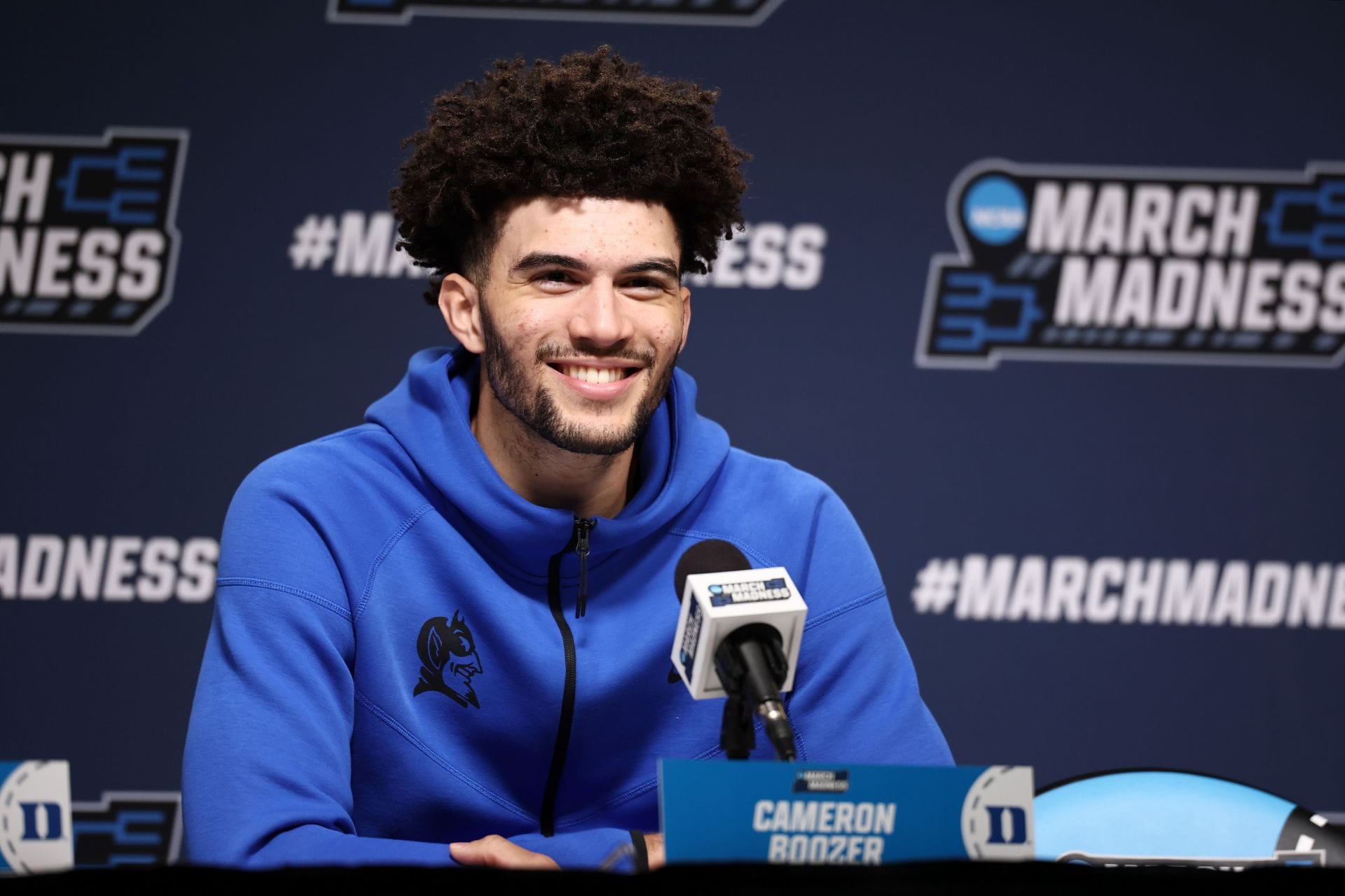 WATCH: Cameron Boozer’s GF Yva Lauren Cao dons all-black bikini as Miami cheerleader shares adorable moment with Duke star