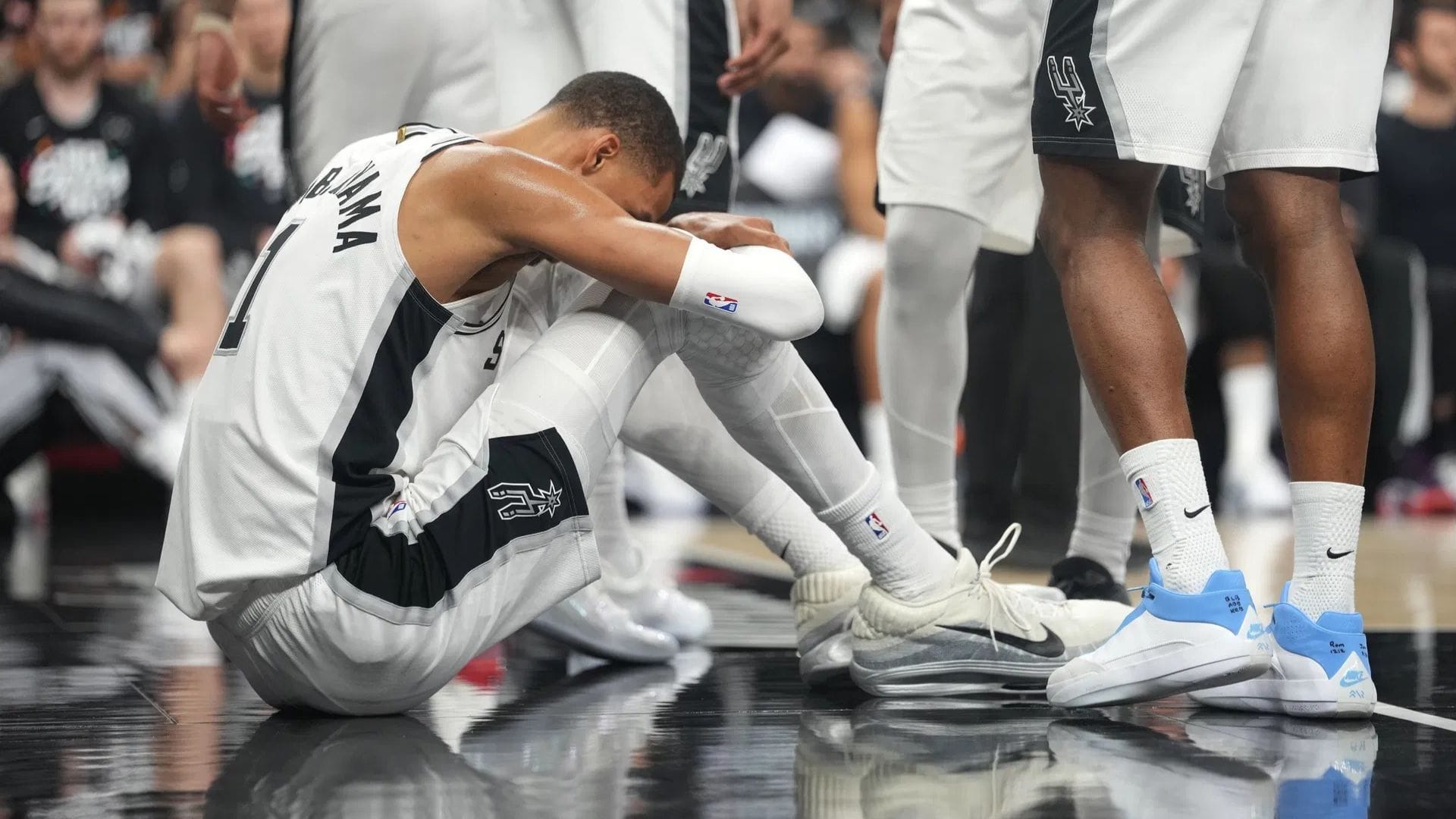 "Worst nightmare realized" - Spurs fans react to worrying Victor Wembanyama update after scary fall in Game 2 vs Blazers