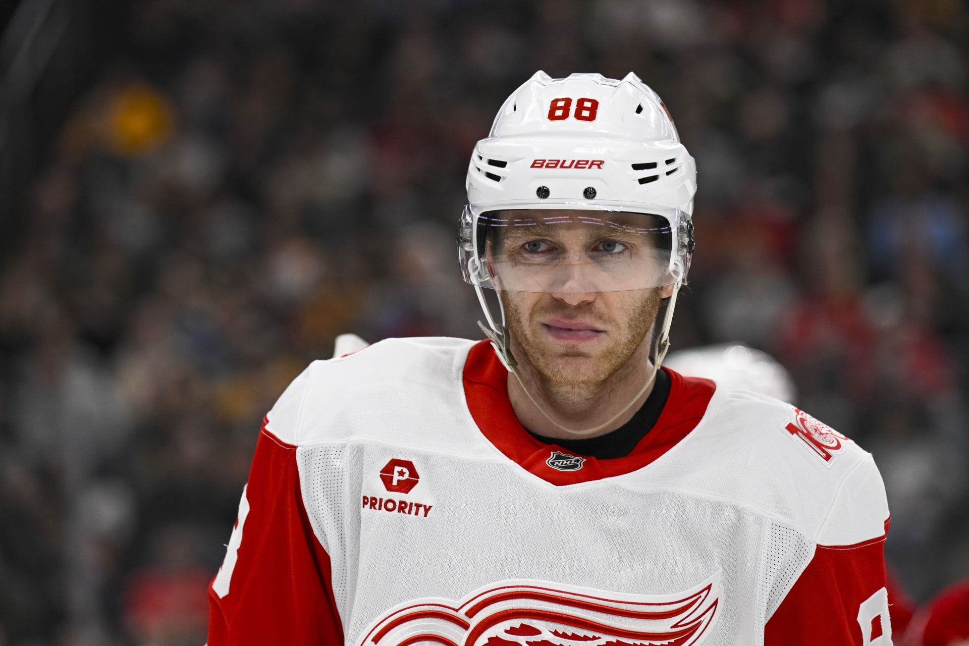 "Almost looks like sabotage": Patrick Kane faces Red Wings fans' ire after his penalty results in gutting loss amid playoff race