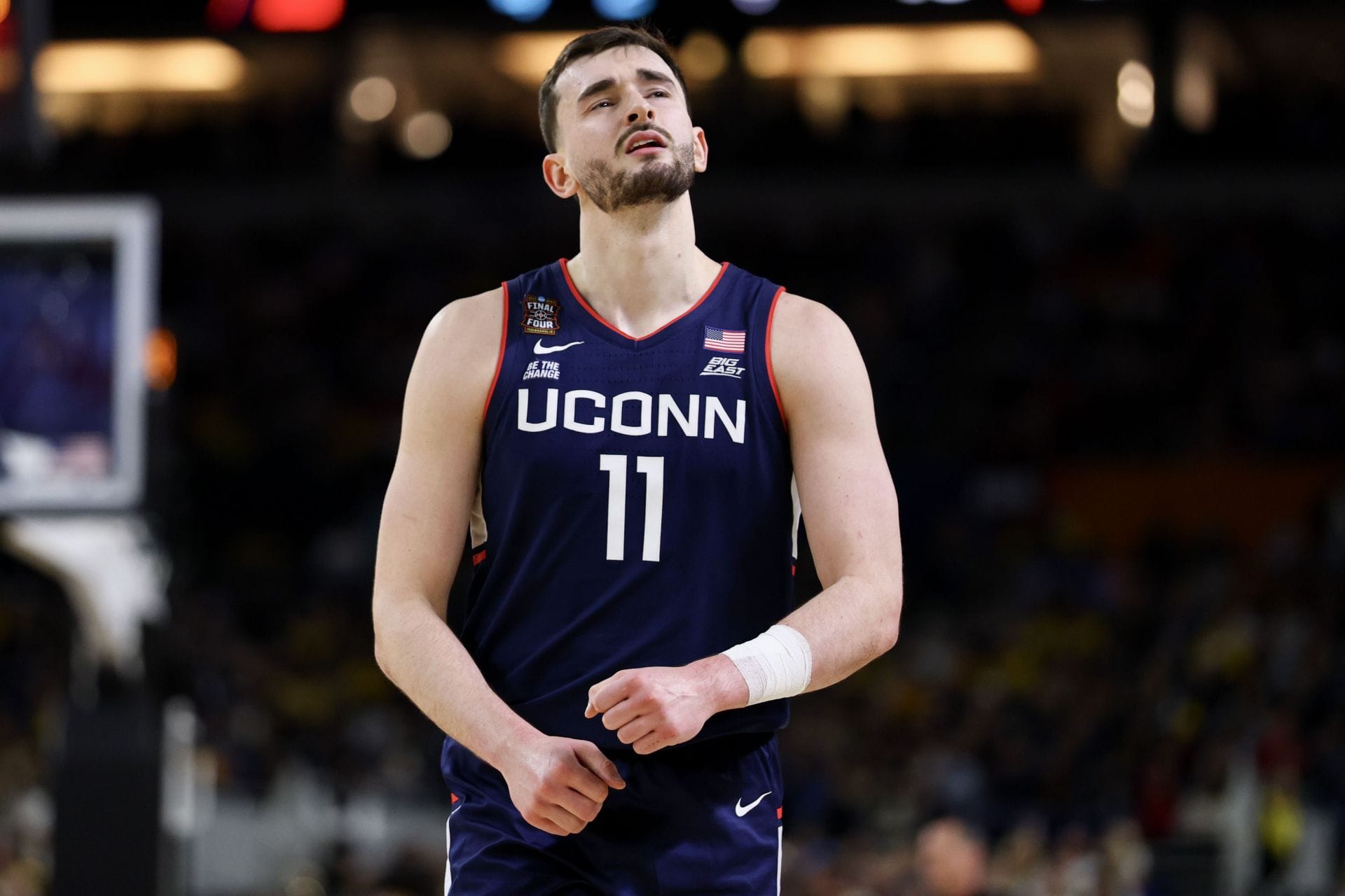 Alex Karaban’s GF Ella Suppicich shares 4-word heartfelt message after UConn’s brutal NCAA championship loss