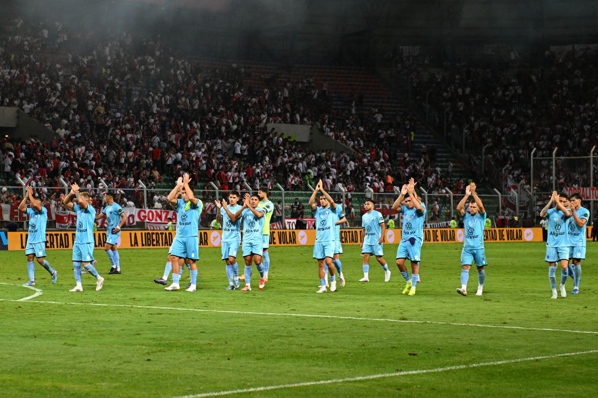 Bolivar vs Deportivo La Guaira Prediction and Betting Tips | 14th April 2026