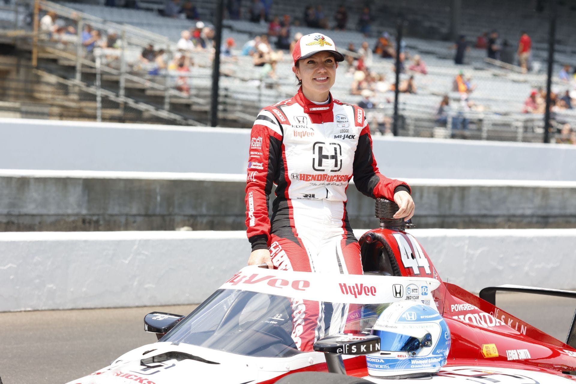 Katherine Legge makes 2026 Indy 500 return after NASCAR Cup stint in 2025