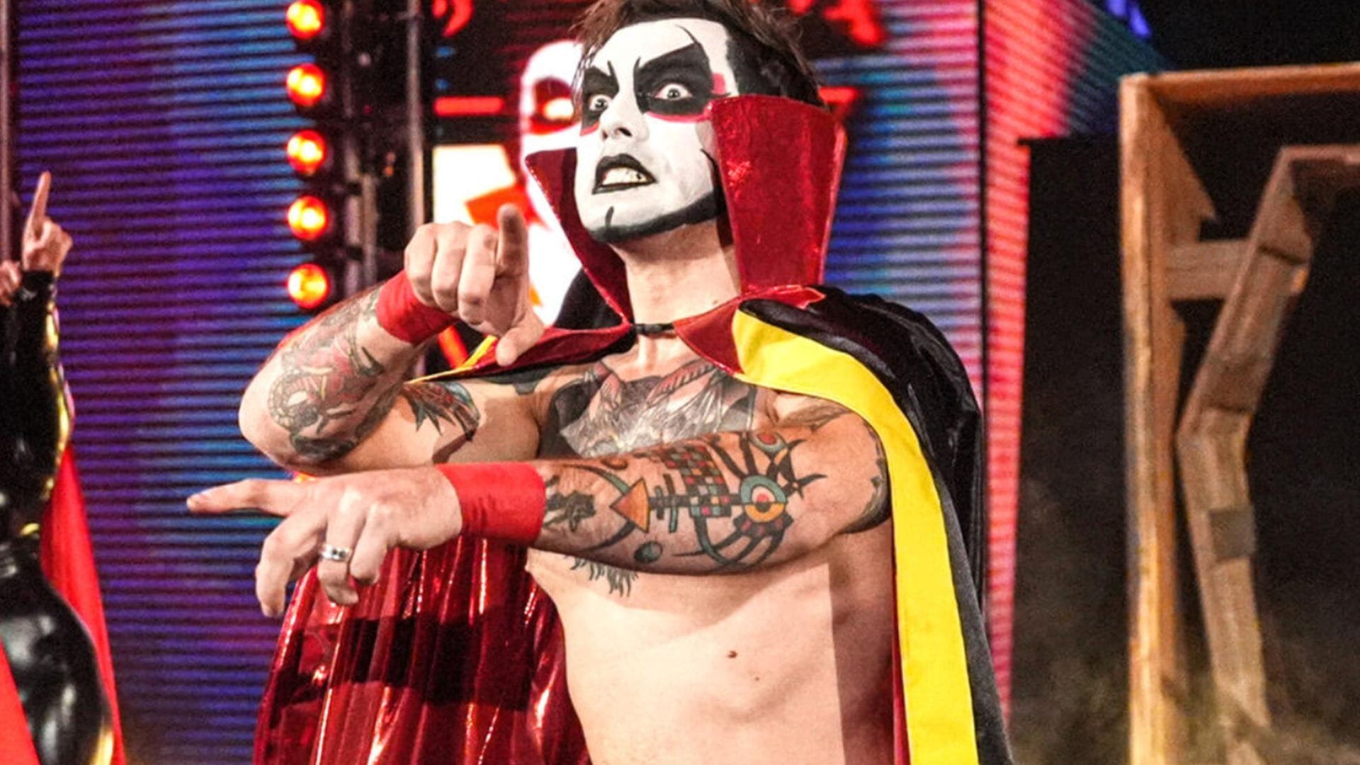 "I am so glad he ain’t in AEW anymore" - Fans brutally mock Danhausen's segment from WrestleMania 42