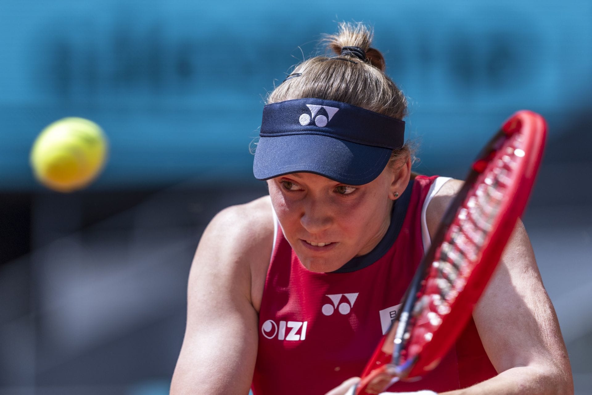 Elena Rybakina explodes at Madrid Open officiating after rare heated argument over controversial line call