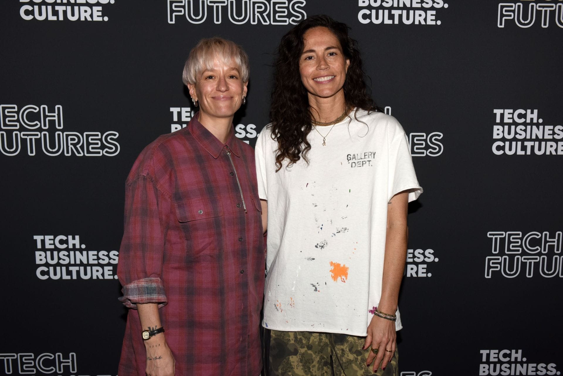 4x WNBA Champ Sue Bird Drops Bombshell Life Update With Megan Rapinoe