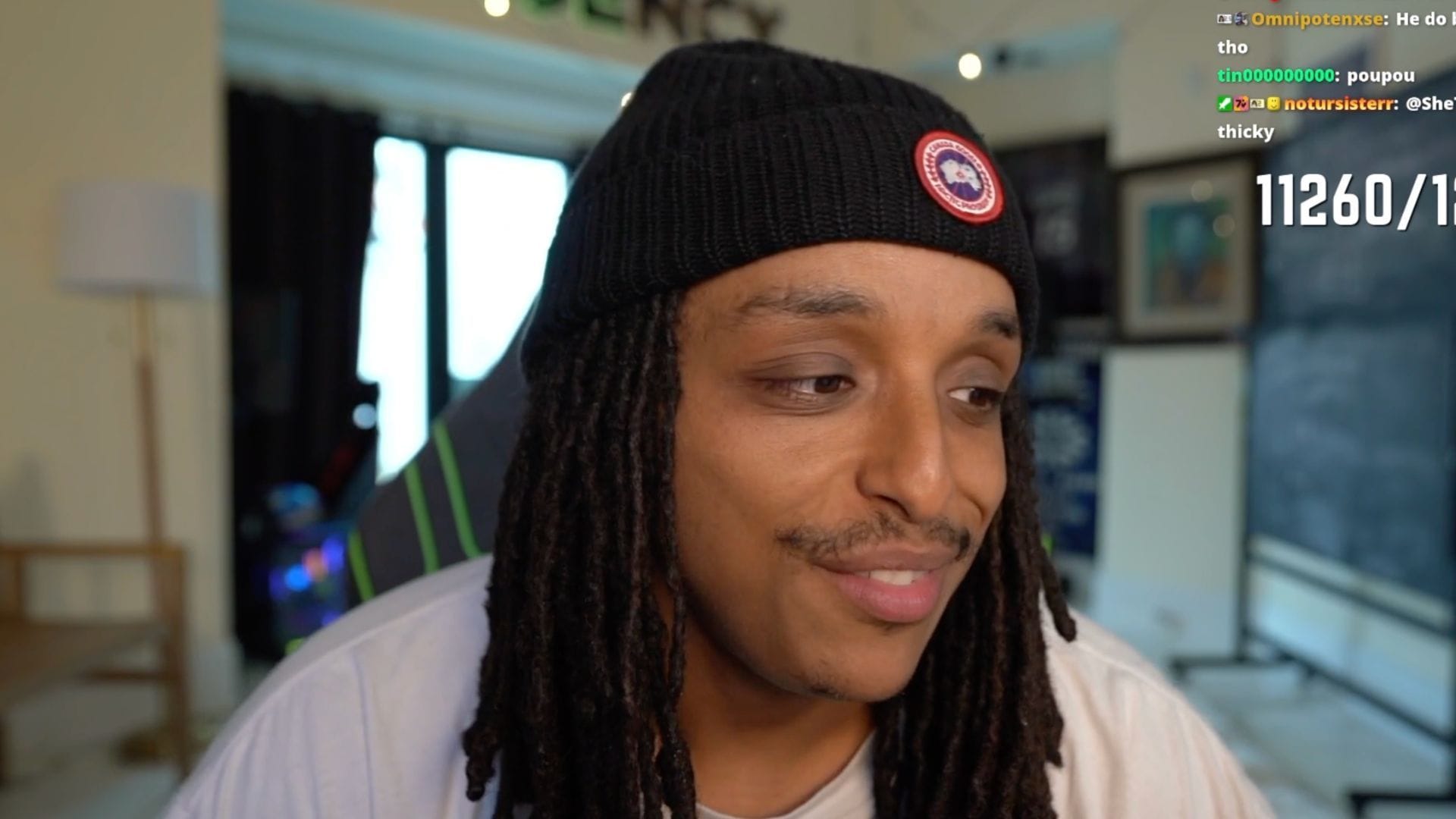 Agent 00 has a close call after pouring lava into toilet, causing it to explode live on stream