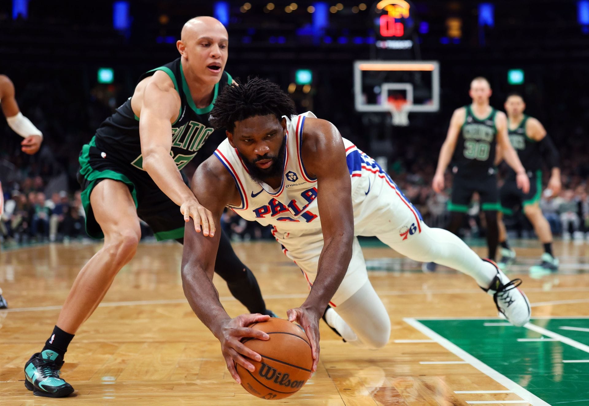 "Franchise-saving performance": Fans in awe of Joel Embiid after Sixers superstar shines with epic display in Game 5 win vs. Celtics