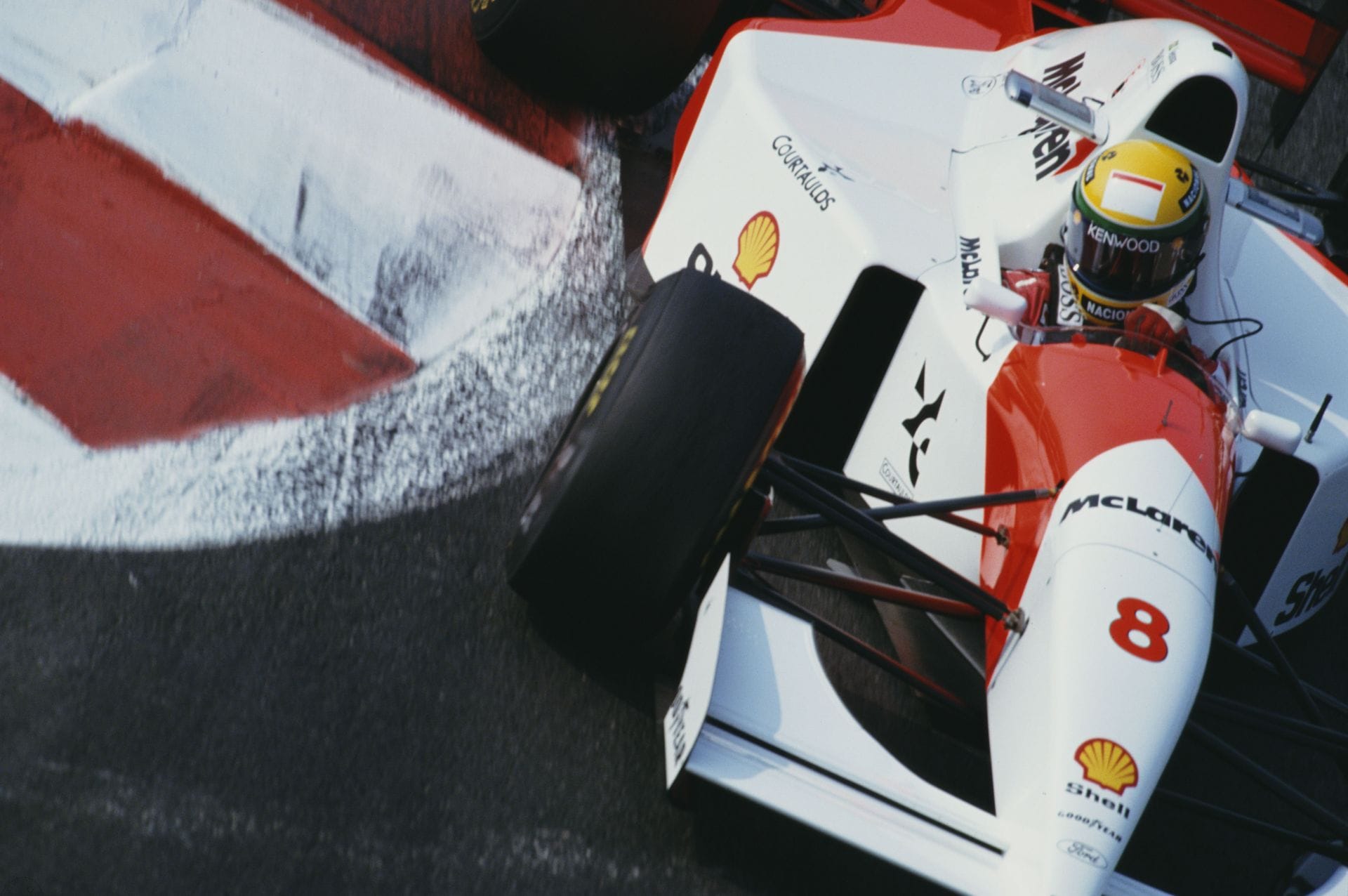 F1 manufacturers planning return to V8 engines as 2026 PUs stay at center of controversy: Report