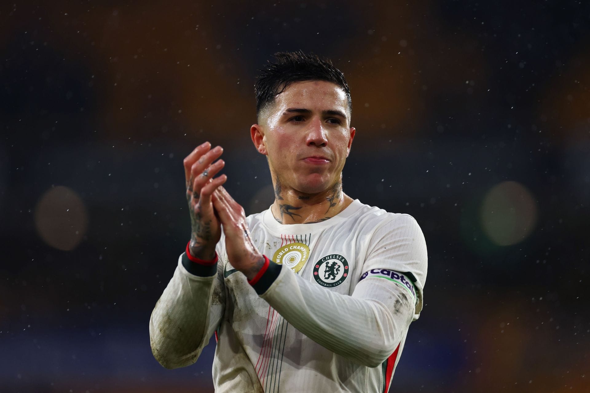 Chelsea eyeing up move for Manchester United target as they look to replace exit-linked Enzo Fernandez: Reports