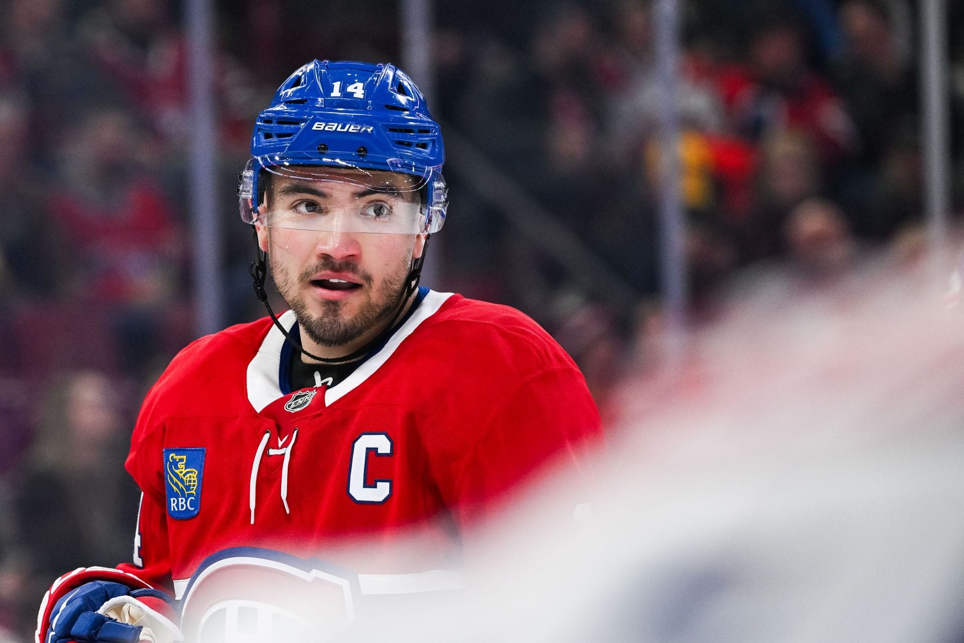 Rangers HC Mike Sullivan likens Habs captain Nick Suzuki to Bruins legend – “He’s gritty”