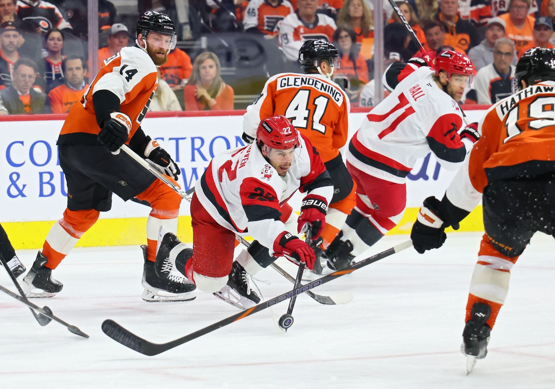 Philly fans furious with Flyers' "horrible, unacceptable, pathetic" Game 3 performance as Hurricanes take 3-0 series lead