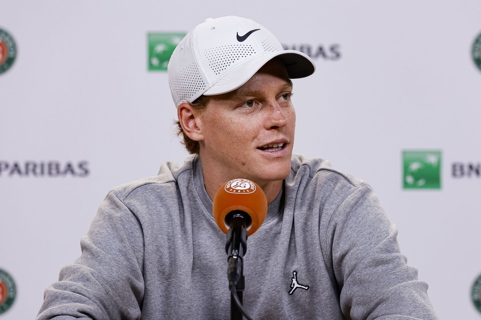 "Jannik Sinner is not your monkey to jump & dance" - Fans call out tennis insider after 'boring' criticism on World No. 1 before French Open