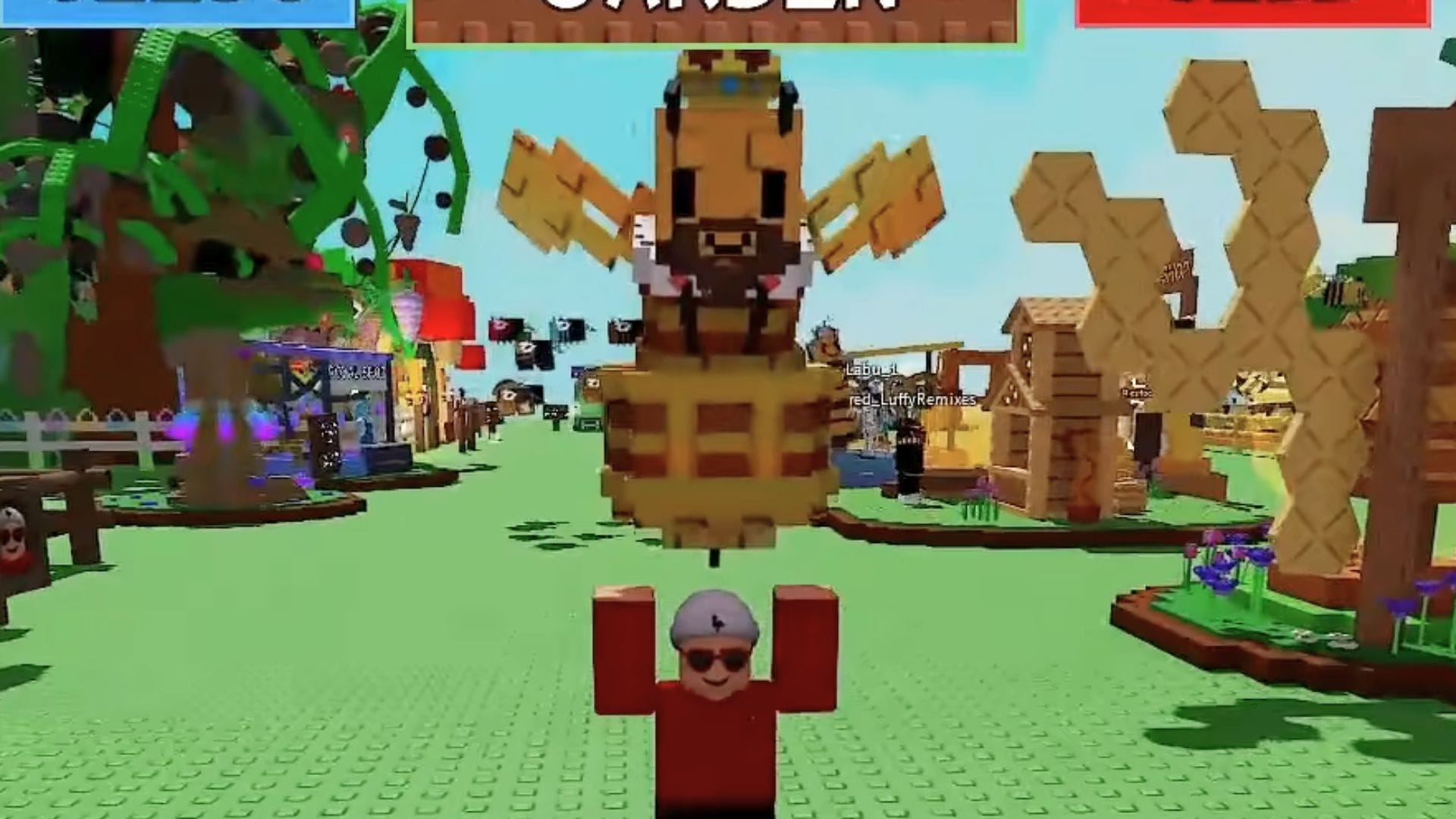 The King Bee pet (Image via Roblox || YouTube/@codezzyrbx)